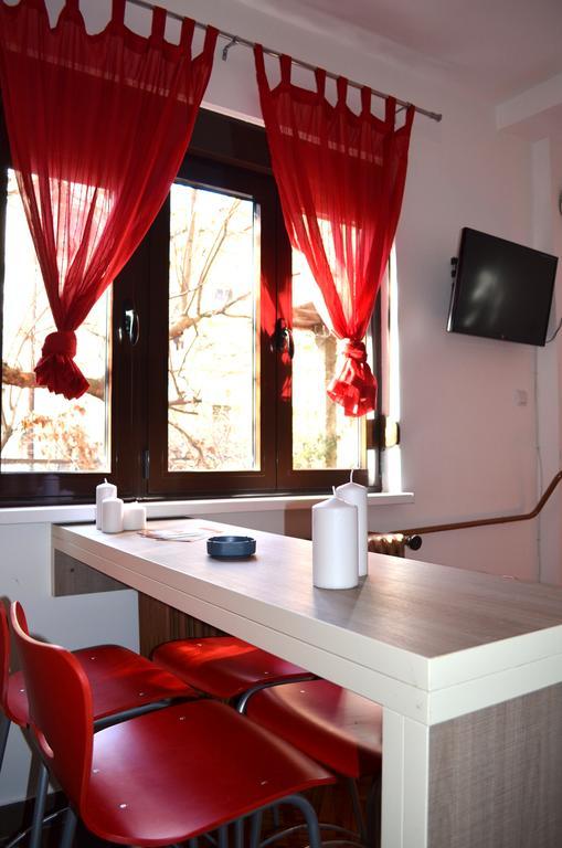 Apartmants Night Lux Ni Habitación foto