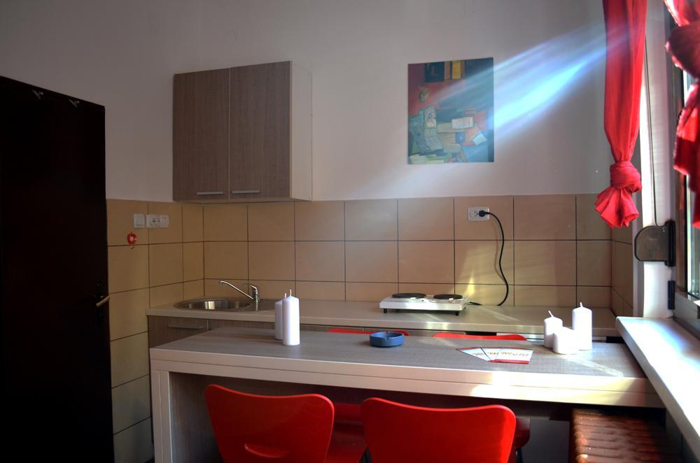 Apartmants Night Lux Ni Habitación foto